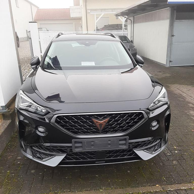Schwarz Gebraucht 2023 Cupra Formentor SUV | 24.800 € (Guter Preis) - Bild 1/4
