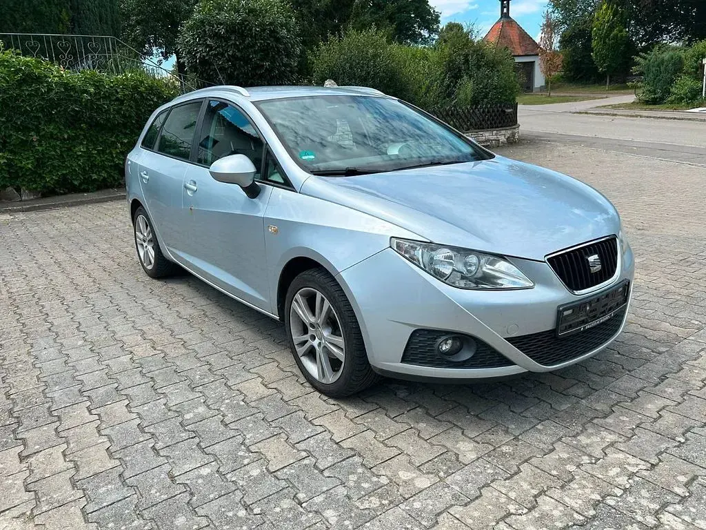 Gebraucht Seat Ibiza Style 86 PS (63 kW) 2010 Silber Limousine