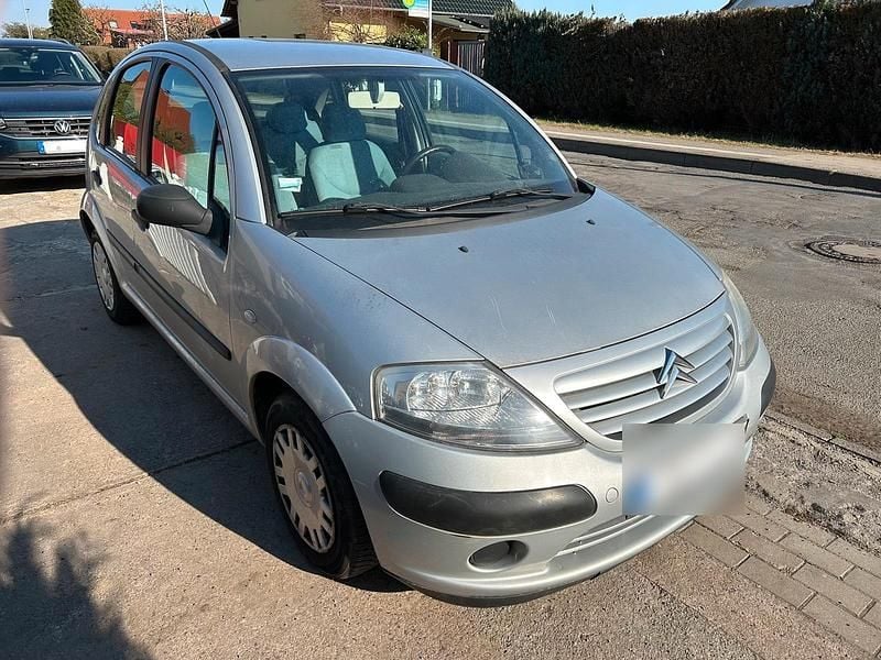 Gebraucht Citroën C3 60 PS (44 kW) 2003 Silber Kleinwagen