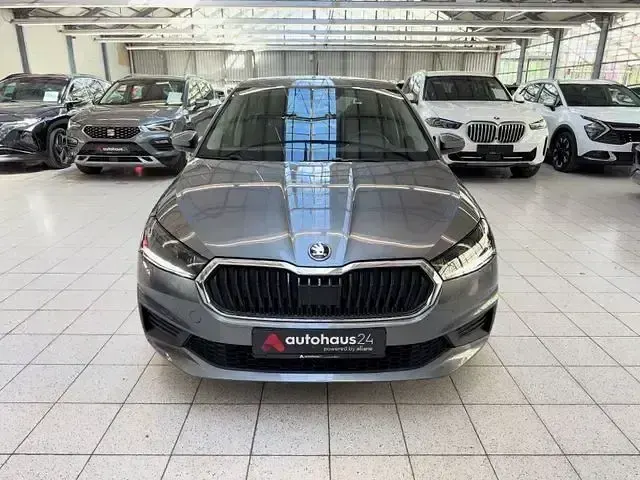 Gebraucht Skoda Fabia Ambition 80 PS (58 kW) 2022 Grau Kleinwagen