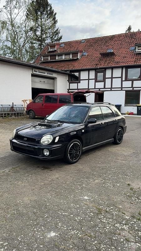 Schwarz Gebraucht 2001 Subaru Impreza Kombi | 9.500 € (Superpreis) - Bild 1/1