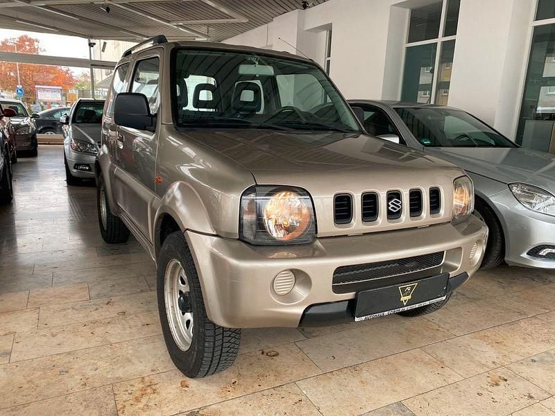 Beige Gebraucht 2003 Suzuki Jimny SUV | 5.499 € (Guter Preis) - Bild 1/4