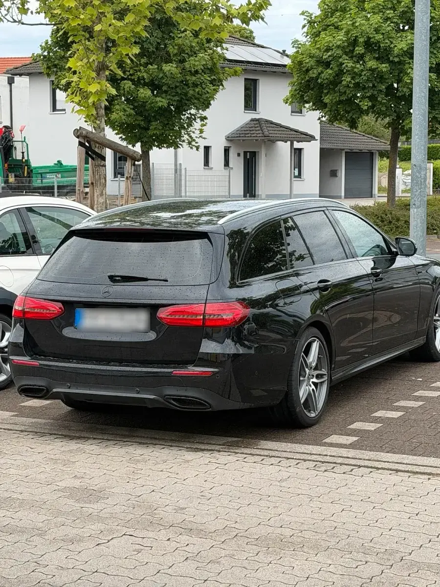 Brugt Mercedes E220 AMG 194 HK (142 kW) 2017 Sort Stationcar