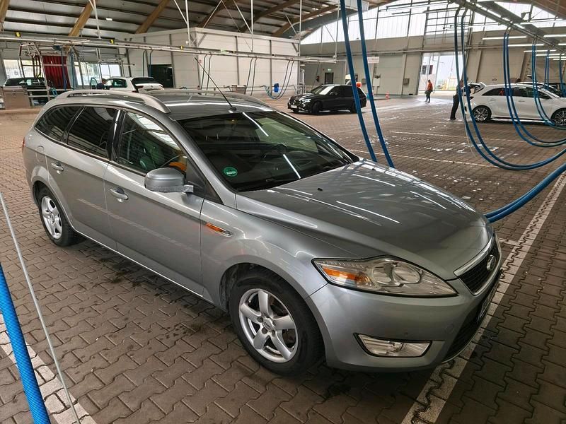 Silber Gebraucht 2008 Ford Mondeo Kombi | 1.500 € (Guter Preis) - Bild 1/4