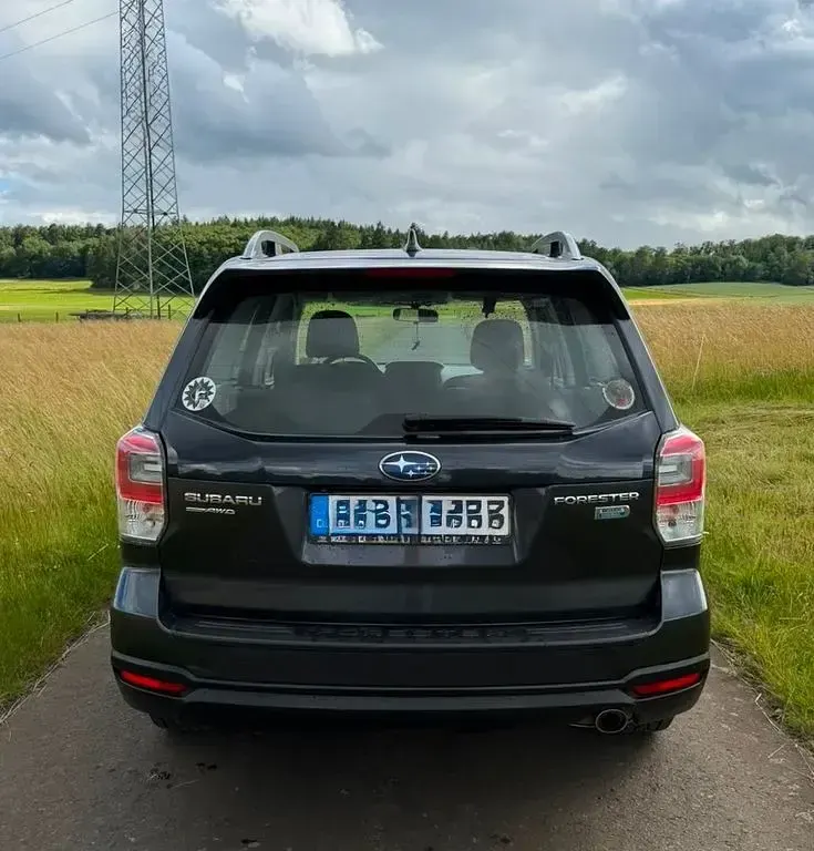 Gebraucht Subaru Forester Active 147 PS (108 kW) 2017 Schwarz SUV
