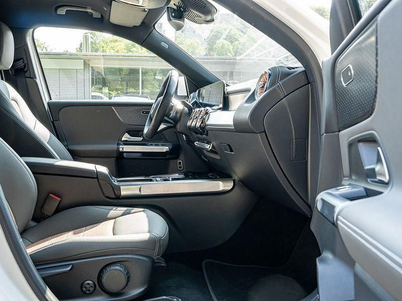Gebraucht Mercedes EQB300 Electric Art 167 kW (228 PS) 2024 Weiss polarweiß SUV