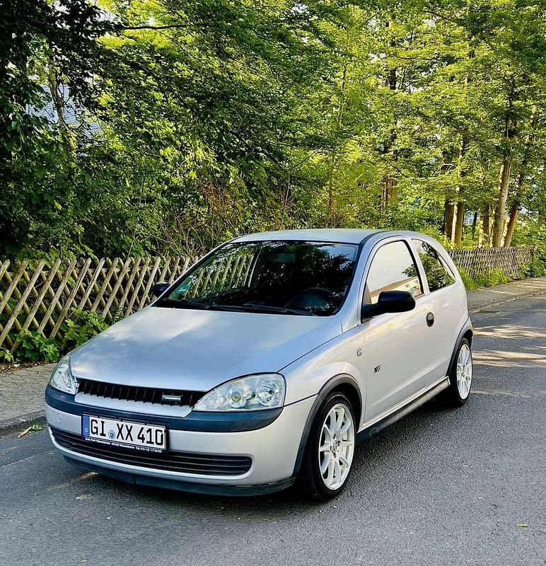 Gebraucht 2003 Opel Corsa Sport Limousine | 1.399 € (Fairer Preis) - Bild 1/4