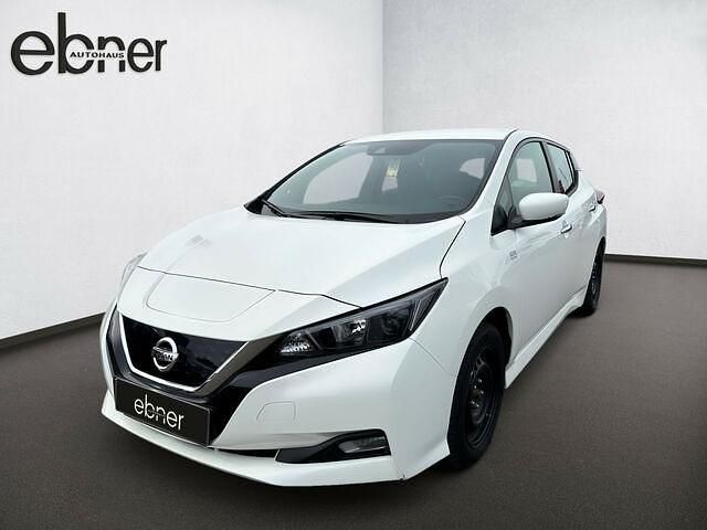 Gebraucht Nissan Leaf Acenta 110 kW (150 PS) 2022 Weiß Kleinwagen