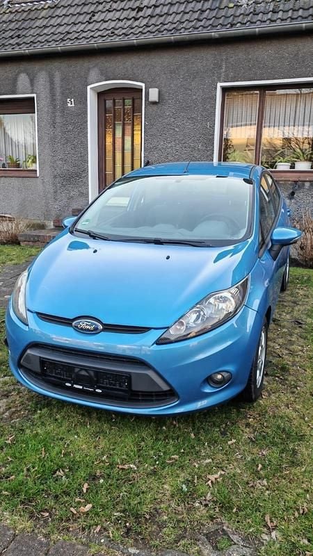Gebraucht Ford Fiesta Trend 82 PS (60 kW) 2009 Blau Kleinwagen