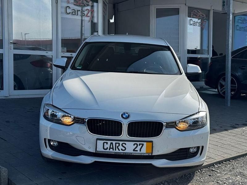 Gebraucht BMW 316 136 PS (100 kW) 2015 Alpinweiss iii Kombi