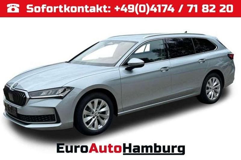 Graphitegrau metallic Neu 2025 Skoda Superb Selection Kombi | 42.580 € (Fairer Preis) - Bild 1/4