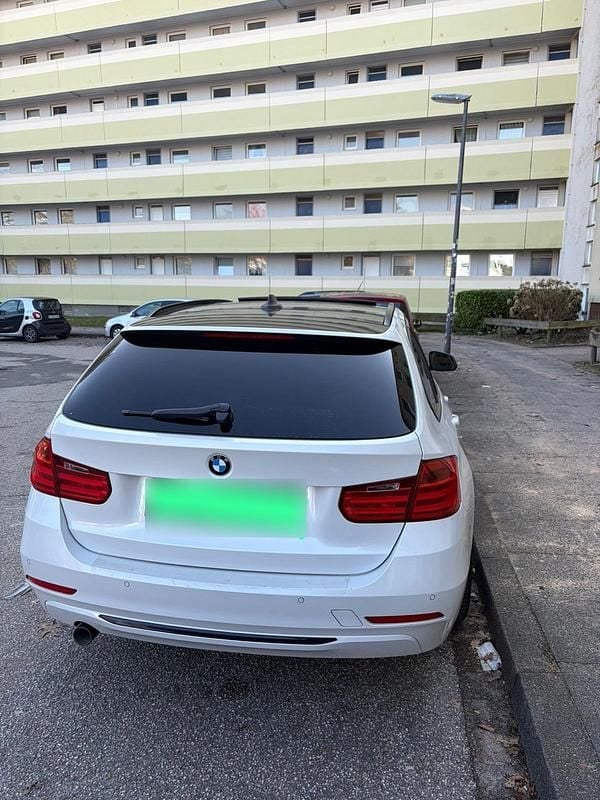 Gebraucht BMW 320 184 PS (135 kW) 2014 Weiß Kombi