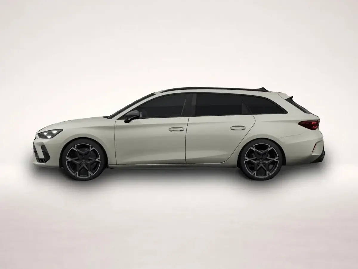 Gebraucht Cupra Leon 333 PS (244 kW) 2026 Manufacturer