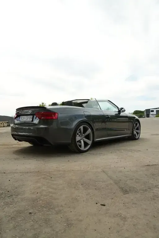 Gebraucht Audi RS5 Sport 450 PS (330 kW) 2013 Grau Cabrio