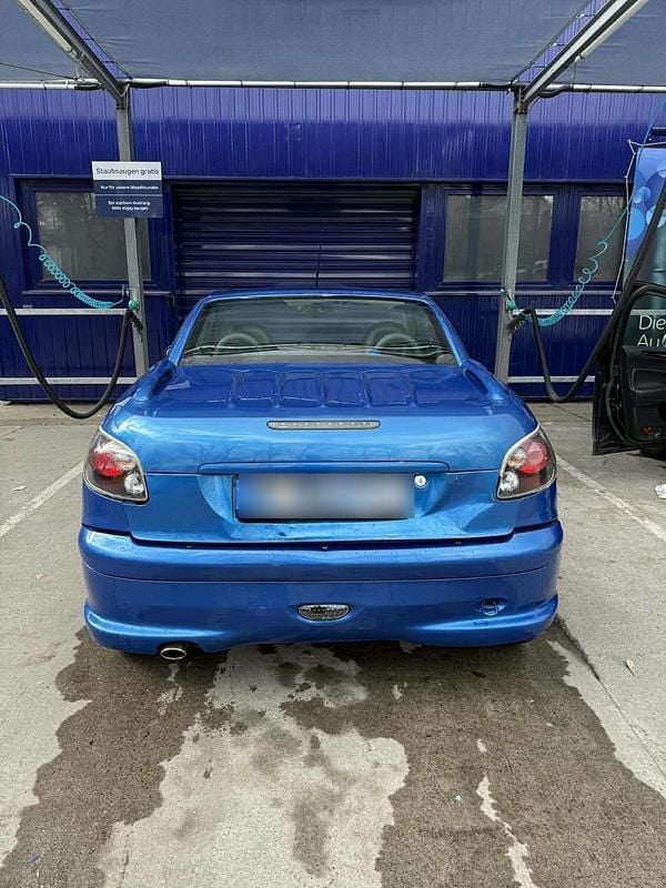 Gebraucht Peugeot 206 CC 140 PS (102 kW) 2004 Blau Cabrio