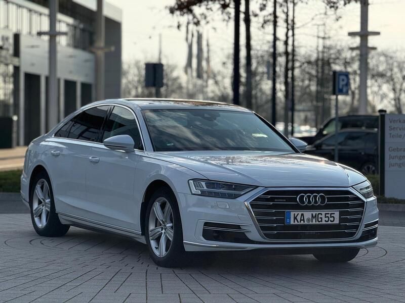 Weiß Gebraucht 2018 Audi A8 Comfort Limousine | 41.500 € (Guter Preis) - Bild 1/4