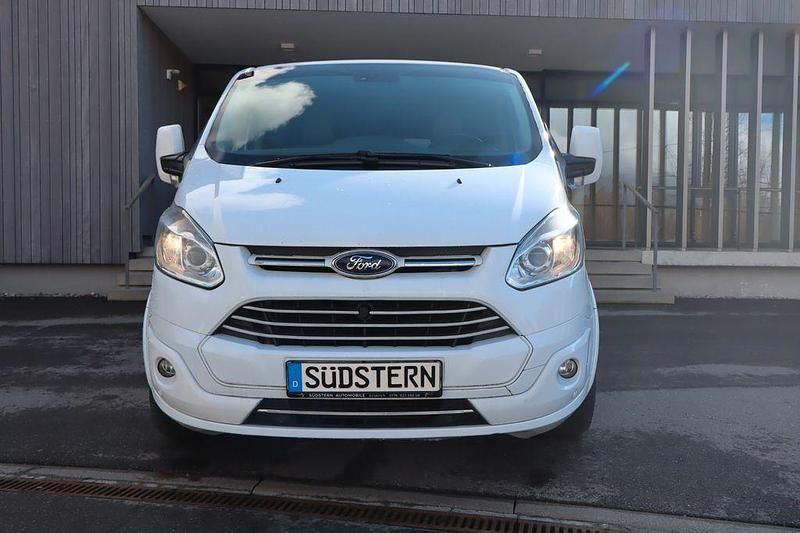 Gebraucht Ford Transit 170 PS (125 kW) 2017 Weiß Kombi