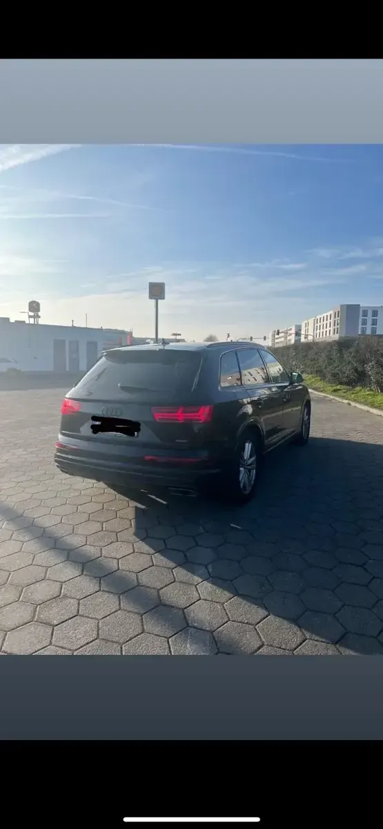 Używany Audi Q7 S-Line 286 KM (210 kW) 2017 Czarny SUV