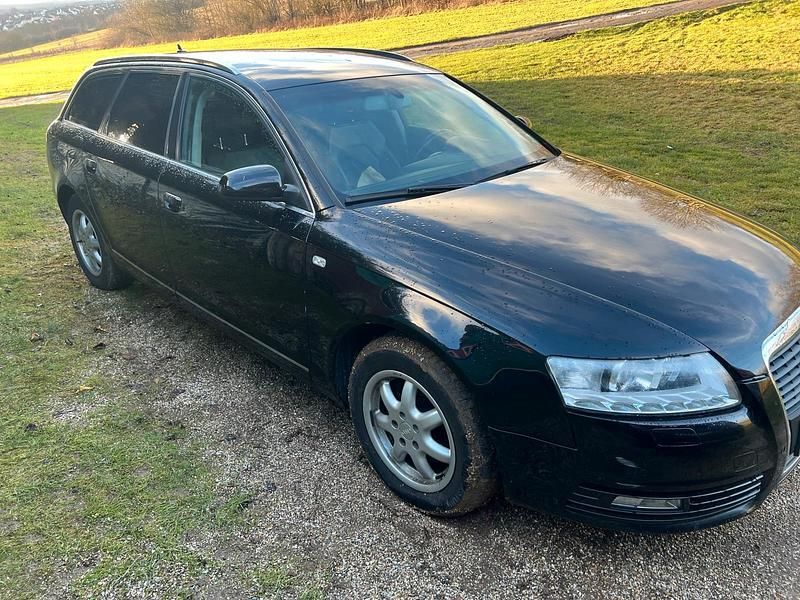 Schwarz Gebraucht 2005 Audi A6 Kombi | 1.899 € (Superpreis) - Bild 1/4
