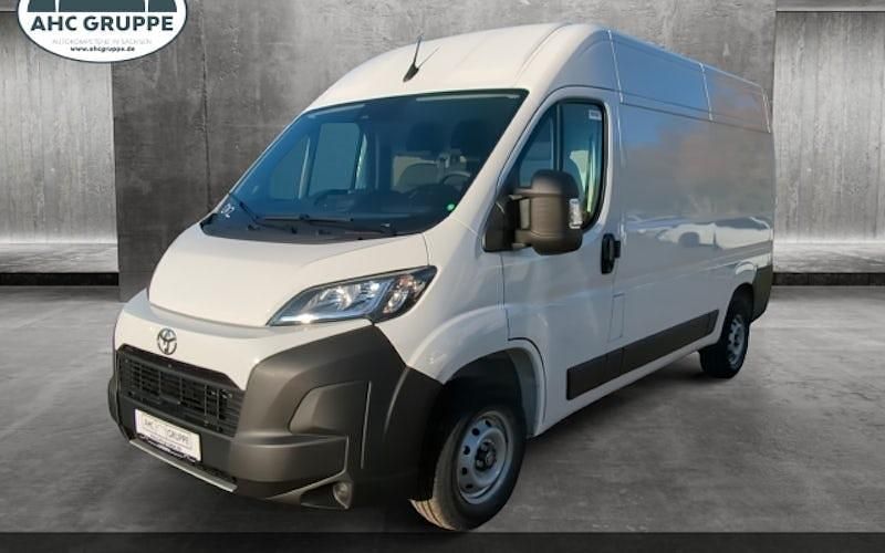 Gebraucht Toyota Proace 140 PS (102 kW) 2024 Weiß Van / Kleinbus