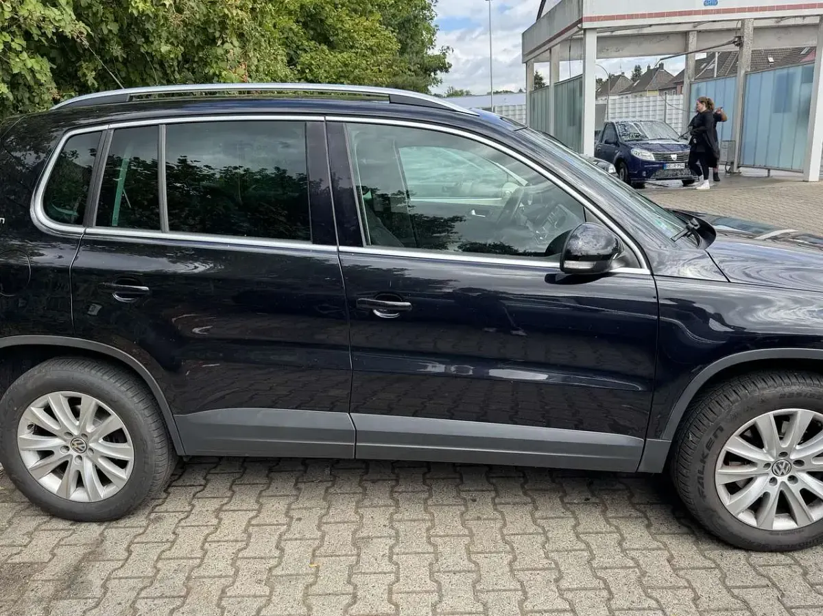 Gebraucht VW Tiguan Team 231 PS (169 kW) 2011 Schwarz SUV