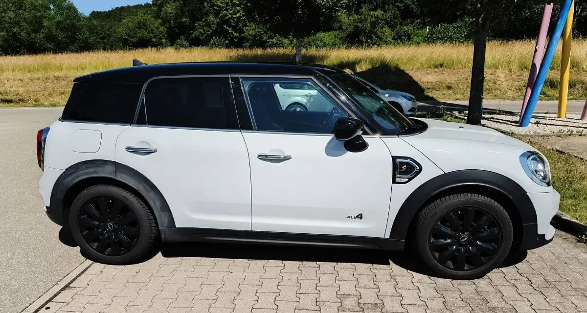 Gebraucht Mini Cooper SD 190 PS (139 kW) 2020 Weiß Kleinwagen