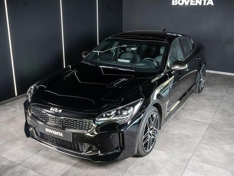 Gebraucht Kia Stinger GT 366 PS (269 kW) 2022 (abp) auroraschwarz metallic Kleinwagen