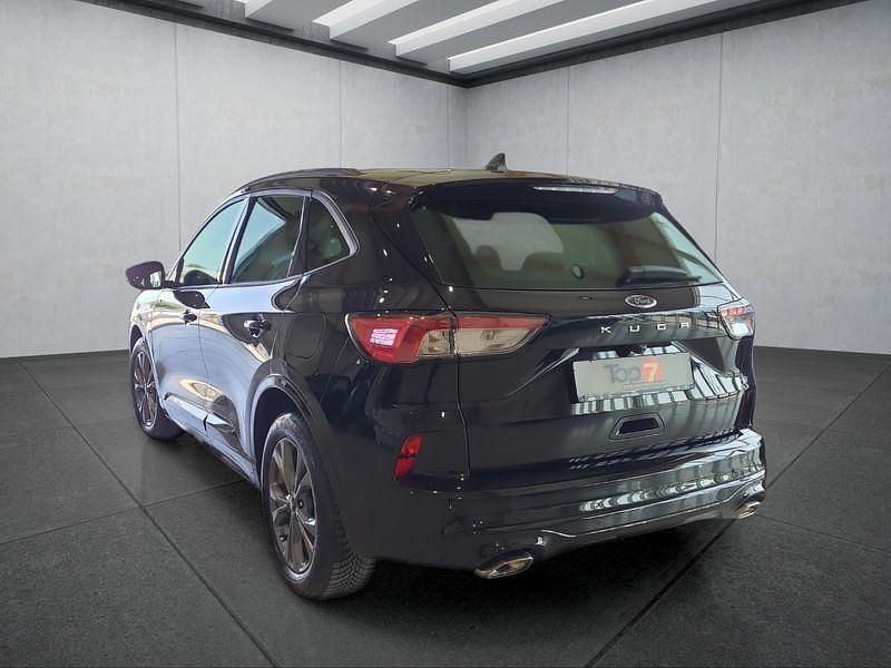 Gebraucht Ford Kuga ST-Line 150 PS (110 kW) 2023 Schwarz SUV