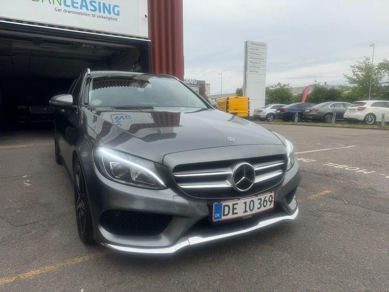 Grau Gebraucht 2018 Mercedes C220 AMG line Kombi | 14.630 € (Fairer Preis) - Bild 1/4