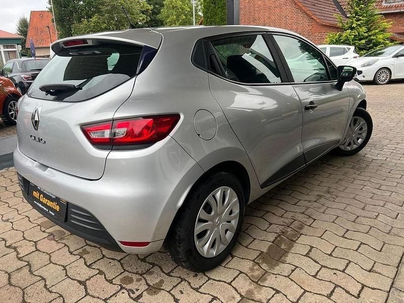 Gebraucht Renault Clio IV Intens 90 PS (66 kW) 2019 Grau Kleinwagen