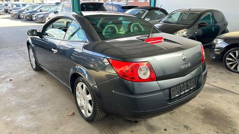 Gebraucht Renault Mégane Cabriolet Exception 135 PS (99 kW) 2008 Grau Cabrio