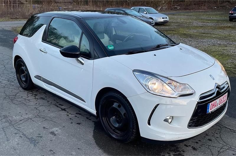 Gebraucht Citroën DS3 So Chic 120 PS (88 kW) 2011 Weiß Kleinwagen