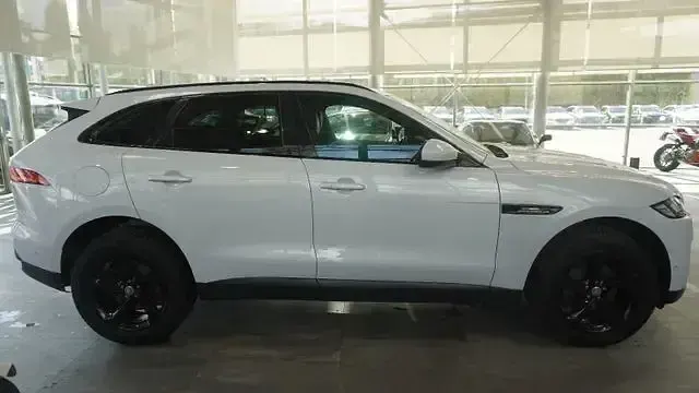 Gebraucht Jaguar F-Pace Prestige 180 PS (132 kW) 2017 Weiß SUV