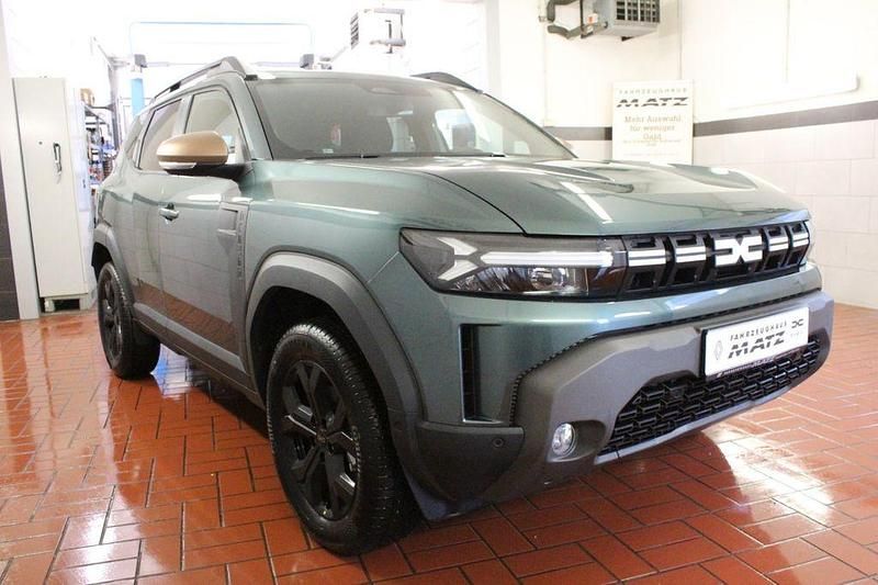 Neu Dacia Duster Extreme 154 PS (113 kW) 2026 Grün SUV