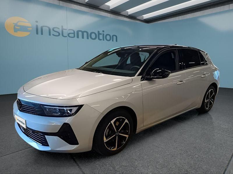 Grau Gebraucht 2024 Opel Astra Limousine | 27.349 € (Fairer Preis) - Bild 1/4