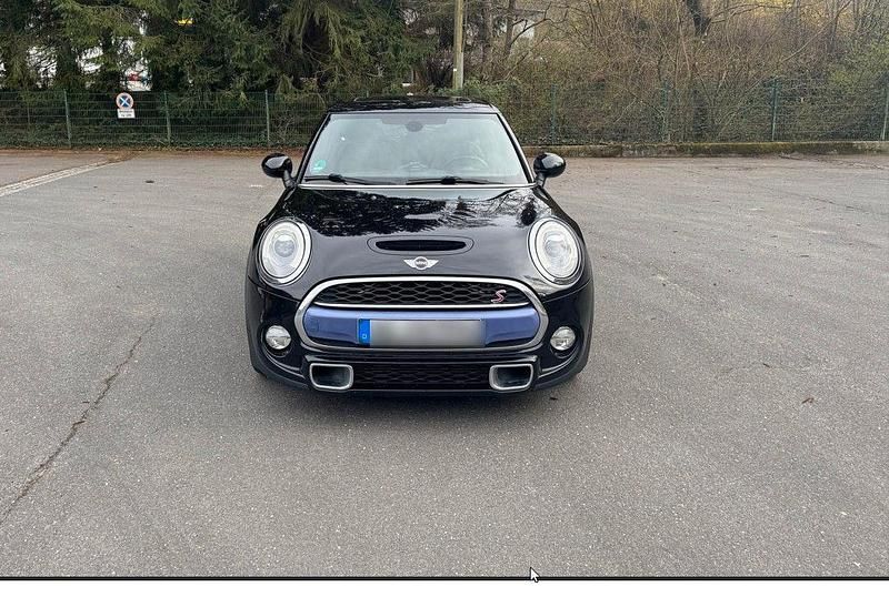 Second-hand Mini Cooper SD 170 CP (125 kW) 2016 Negru Hatchback