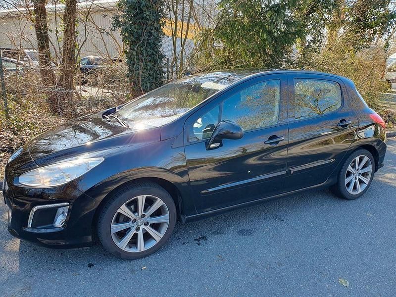 Second-hand Peugeot 308 Platinum 120 CP (88 kW) 2011 Negru Berlinǎ