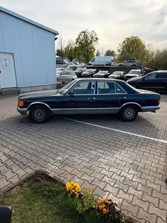 Gebraucht Mercedes 500 171 PS (125 kW) 1979 Blau Limousine