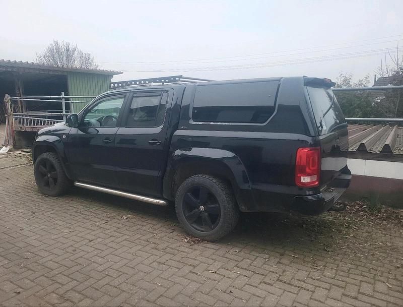 Second-hand VW Amarok 2012 Negru Pickup