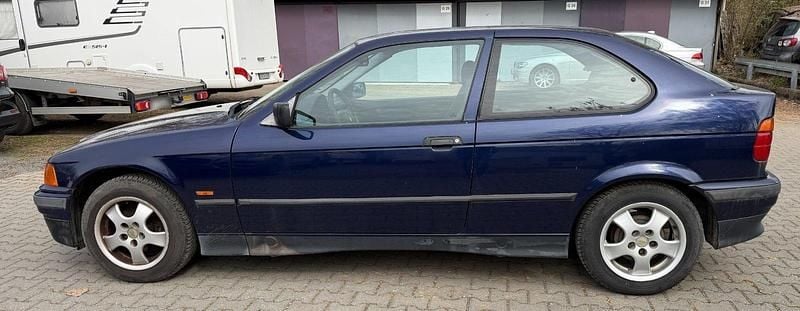 Gebraucht BMW 316 102 PS (75 kW) 1998 Blau Coupé