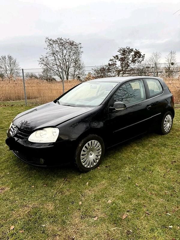 Gebraucht VW Golf V 101 PS (74 kW) 2007 Schwarz Kleinwagen