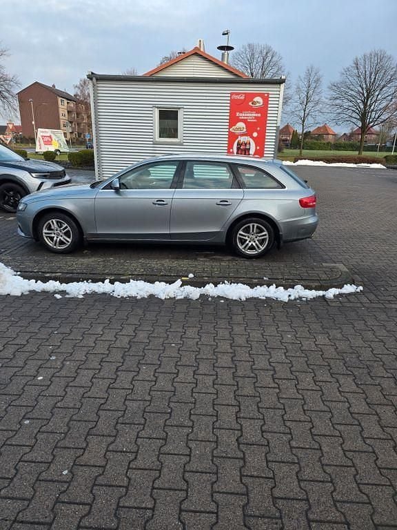 Gebraucht Audi A4 Ambiente 143 PS (105 kW) 2009 Grau Kombi