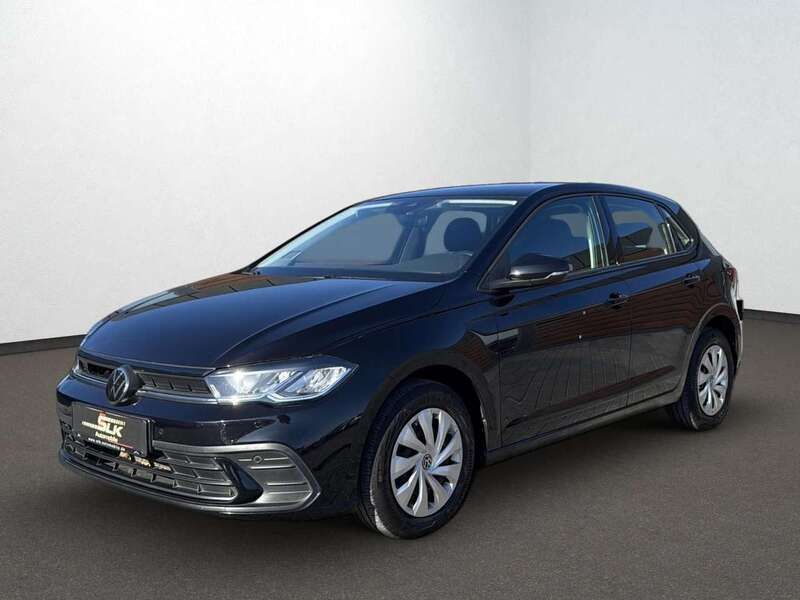 Deep black perleffekt Gebraucht 2022 VW Polo IQ Drive Limousine | 16.950 € (Guter Preis) - Bild 1/4