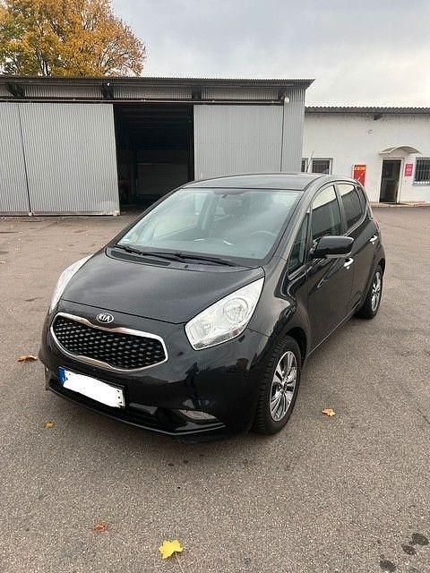 Schwarz Gebraucht 2016 Kia Venga DREAM-TEAM Edition Kleinwagen | 6.800 € (Superpreis) - Bild 1/4