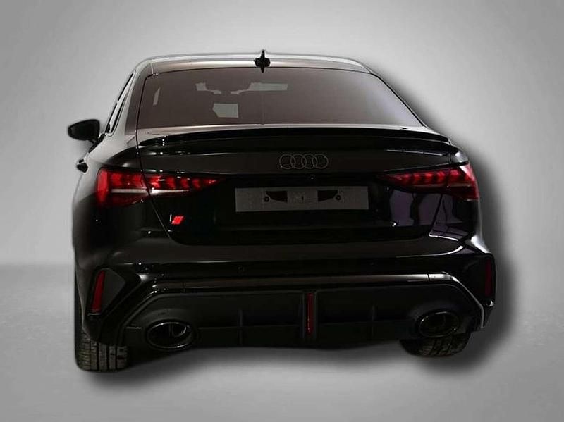 Second-hand Audi RS3 400 CP (294 kW) 2026 Negru Berlinǎ