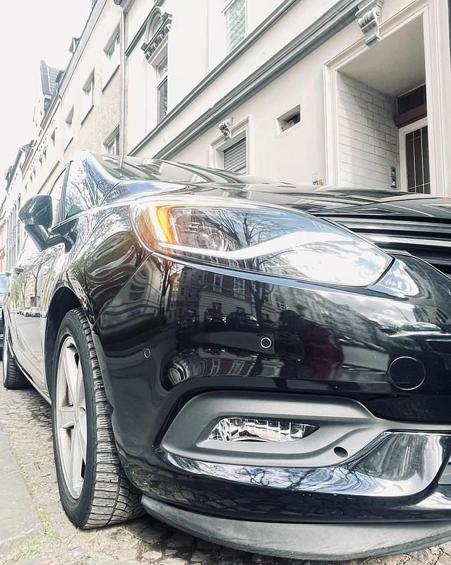 Gebraucht Opel Zafira 140 PS (102 kW) 2017 Schwarz Van / Kleinbus