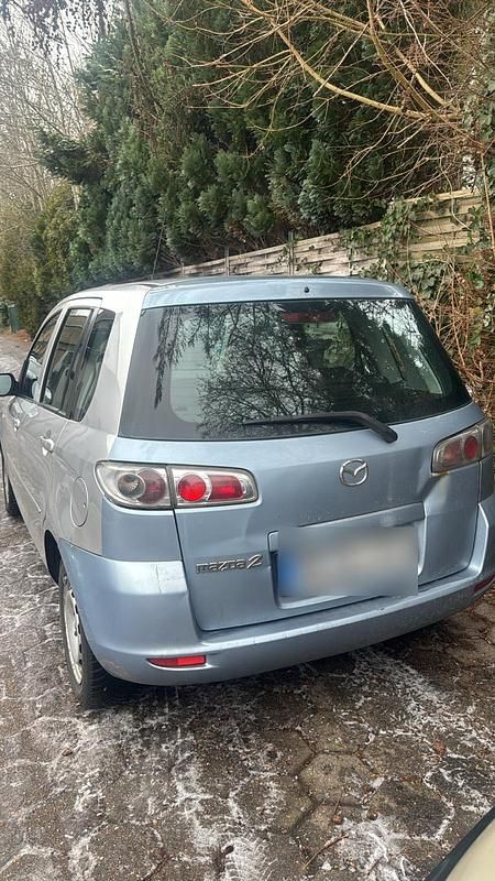 Gebraucht Mazda 2 68 PS (50 kW) 2007 Grau Kleinwagen