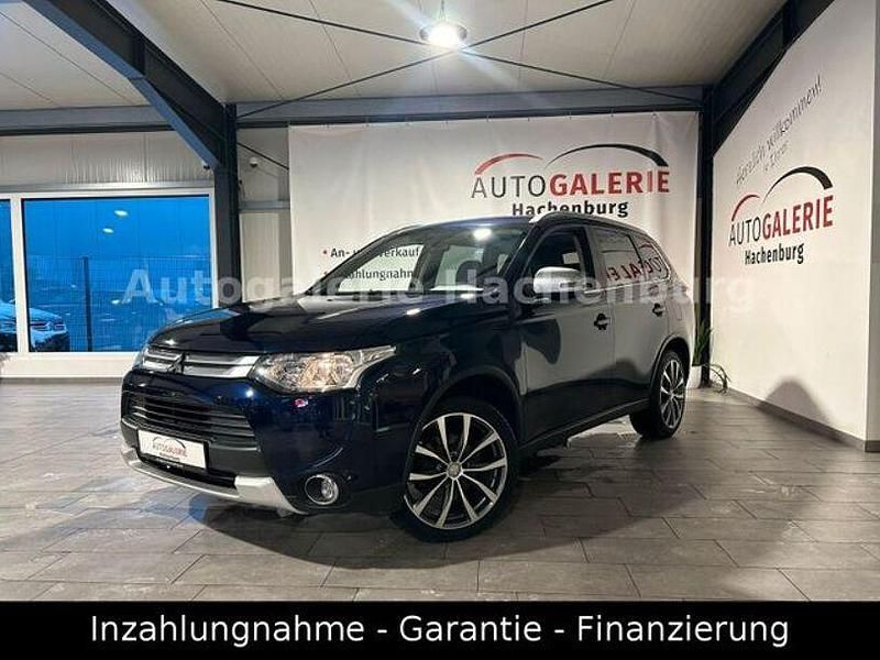 Blau Gebraucht 2015 Mitsubishi Outlander Diamant Edition SUV | 14.990 € (Fairer Preis) - Bild 1/4