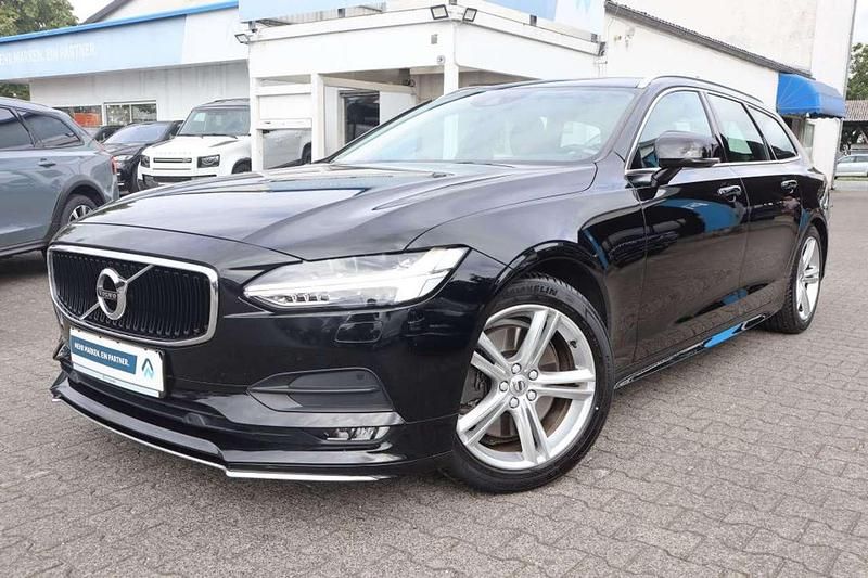 Black solid stone Gebraucht 2018 Volvo V90 Momentum Kombi | 22.485 € (Guter Preis) - Bild 1/2