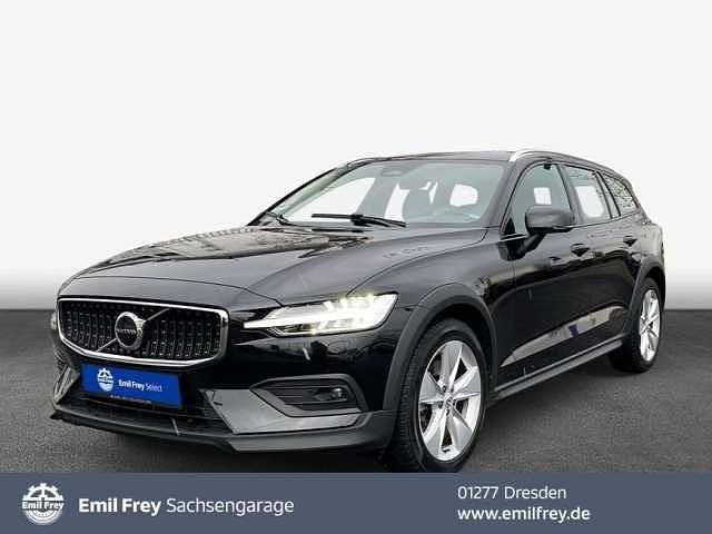Gebraucht 2023 Volvo V60 CC Kombi | 37.320 € (Fairer Preis) - Bild 1/4